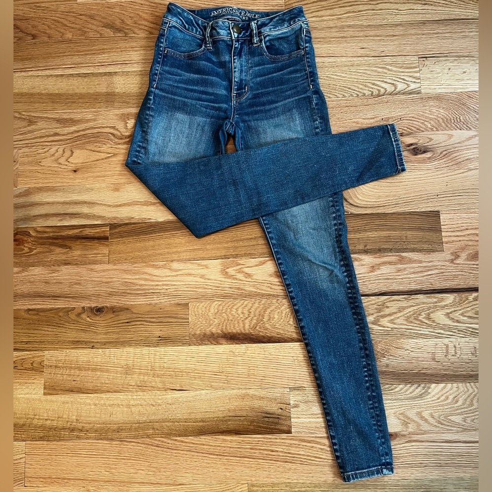 American Eagle Hi-rise Jegging Jean, size 2